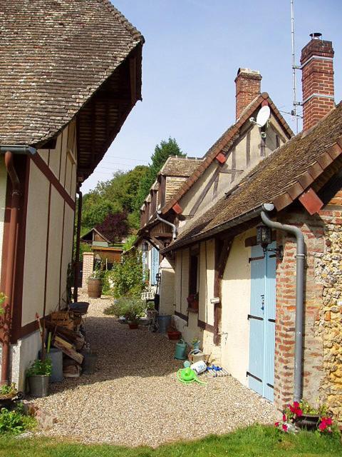 Chambres D'Hotes La Levriere 圣丹尼斯勒弗姆 外观 照片
